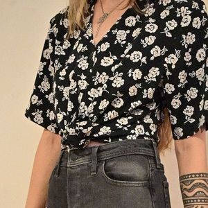 vintage button up shirt medium